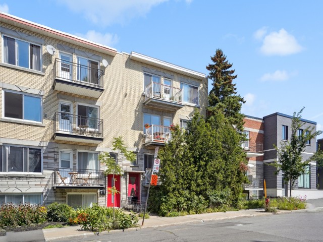 0001-Multiplex-_À_vendre_-_8121_Rue_Saint-André_-_Villeray_-_001.jpg